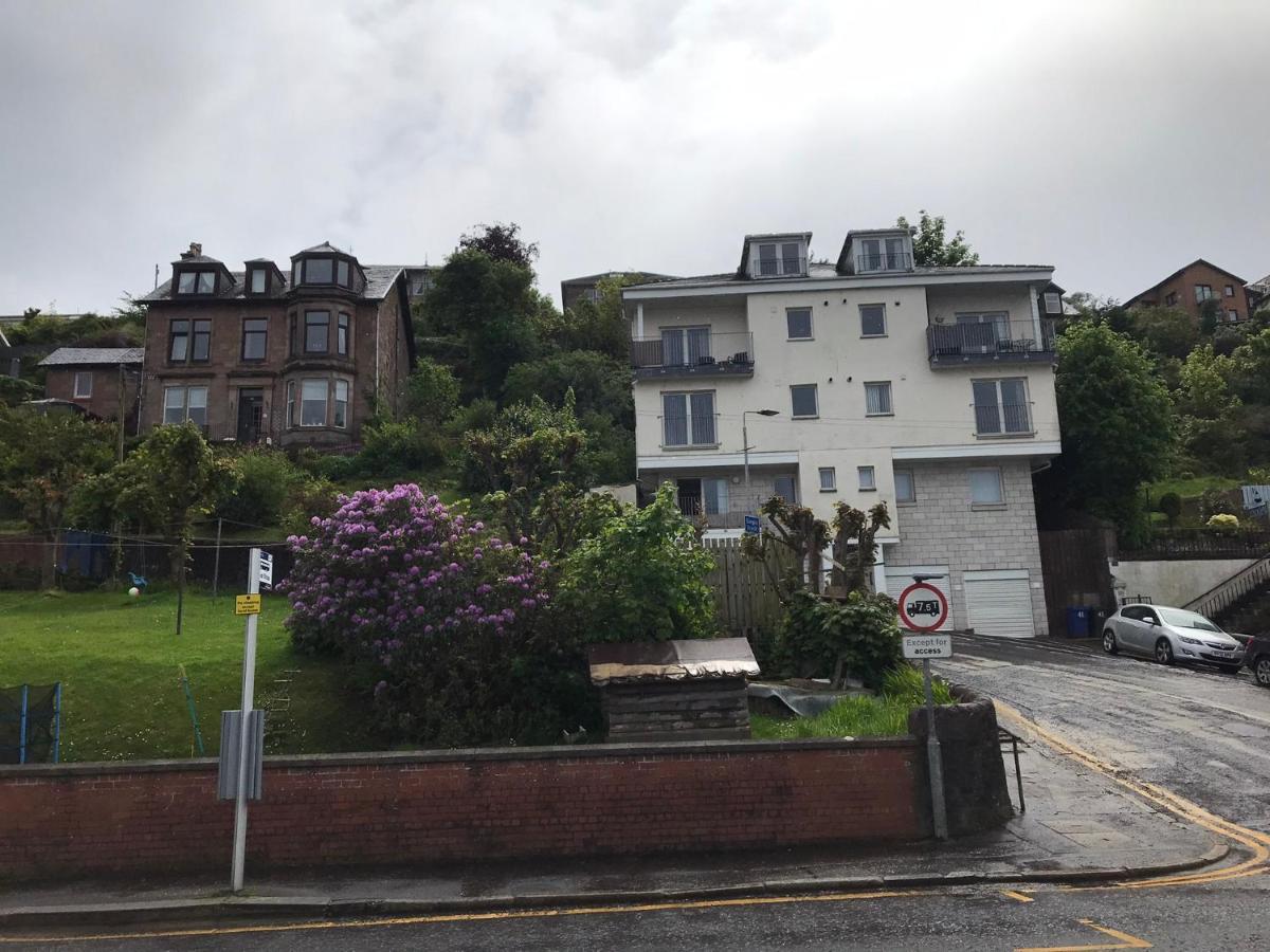 Beautiful 3-Bed Apartment In Gourock Exterior photo